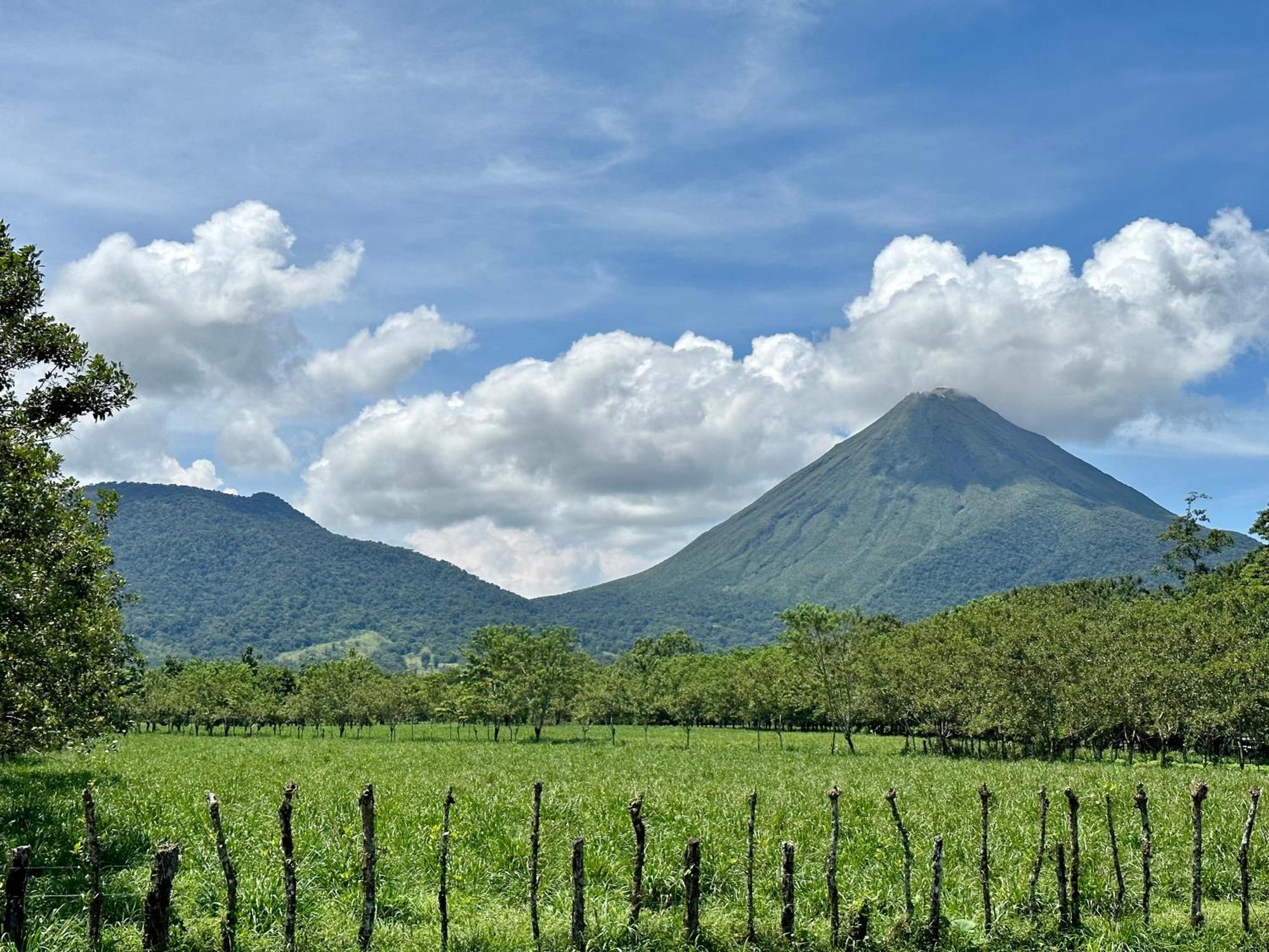 Oasis Arenal Villa Pool & Arenal Volcano View La Fortuna Buitenkant foto